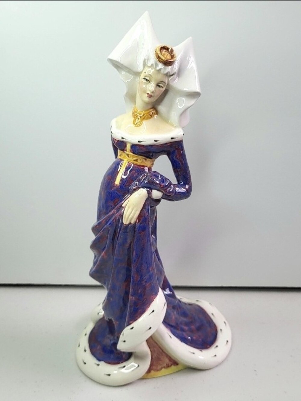 Royal Doulton "The Lady Anne Neville" HN2006 Figurine. Rare. Scarce. Vintage.